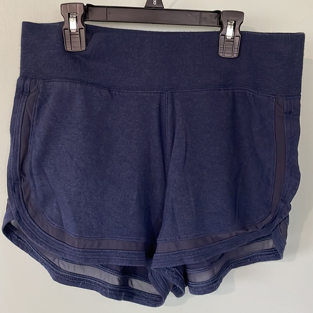 Athleta navy blue cloth casual comfy shorts, size medium